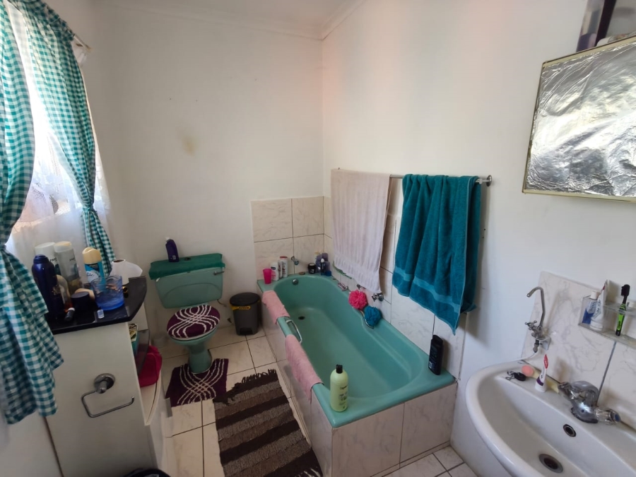 3 Bedroom Property for Sale in Protea Park North West